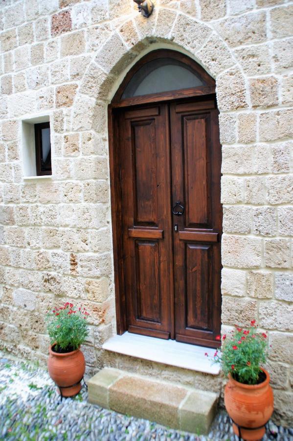 Evangelia's Little House